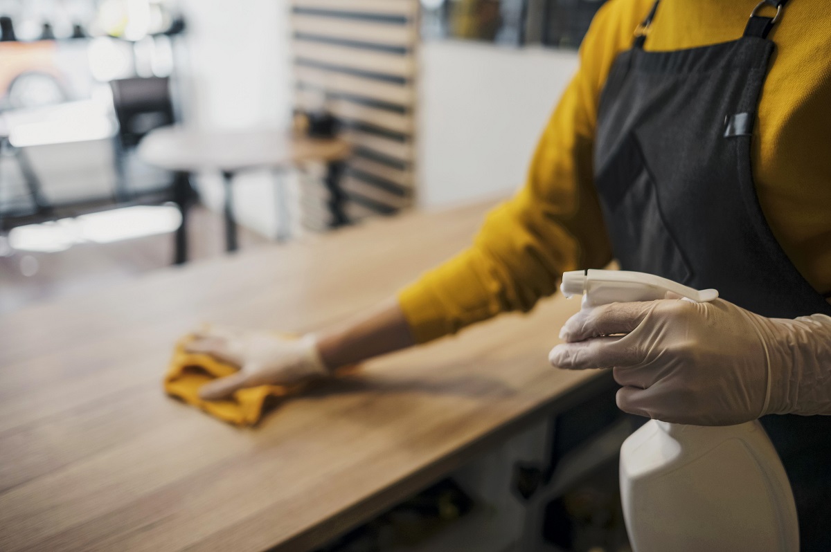 Melhores Limpa-Móveis para Usar em Casa: Guia Prático com Dicas e Produtos